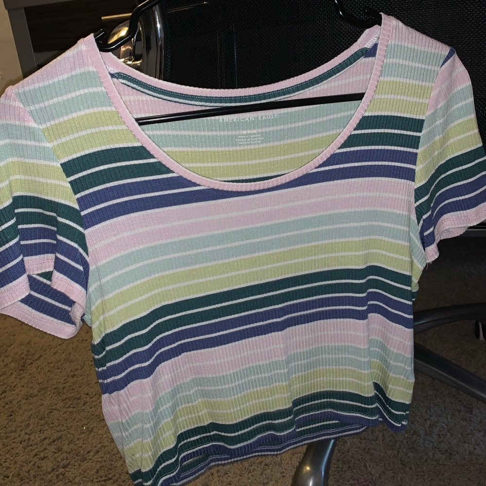 American Eagle tee